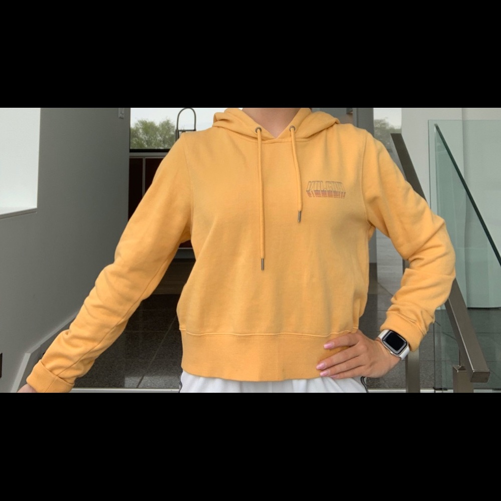 Light Orange VOLCUM copped sweatshirt ❥